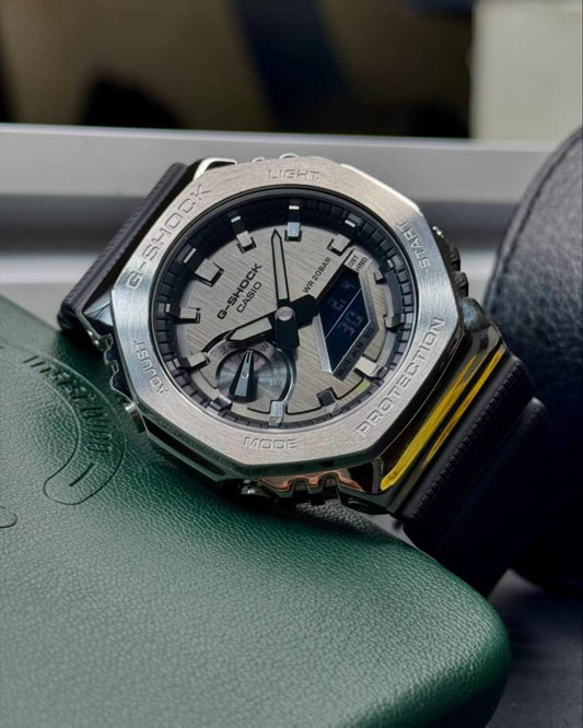 Casio g shock gm2100