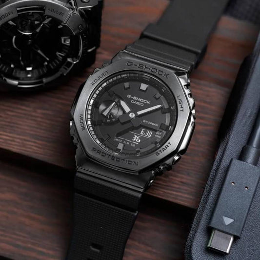 Casio g shock gm2100